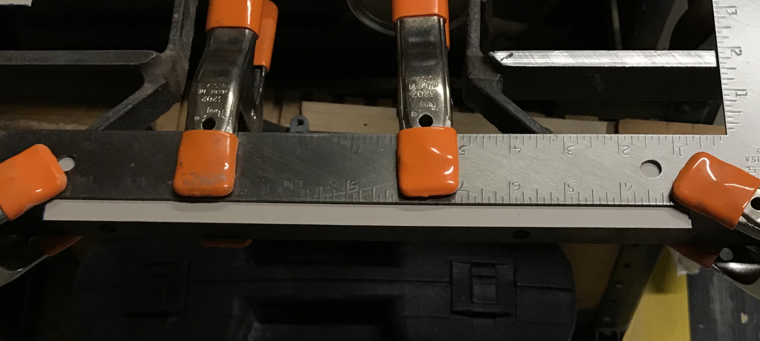 Folding the flashing edges